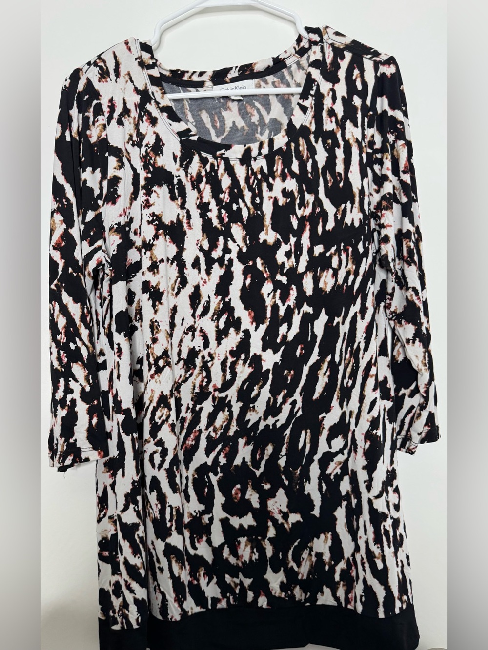 Calvin Klein Black, White & Brown Animal Print Tunic Top stretch size LG stretch